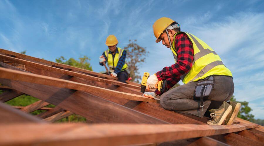 Professional Flat Roofing Installation services in Grawn, MI